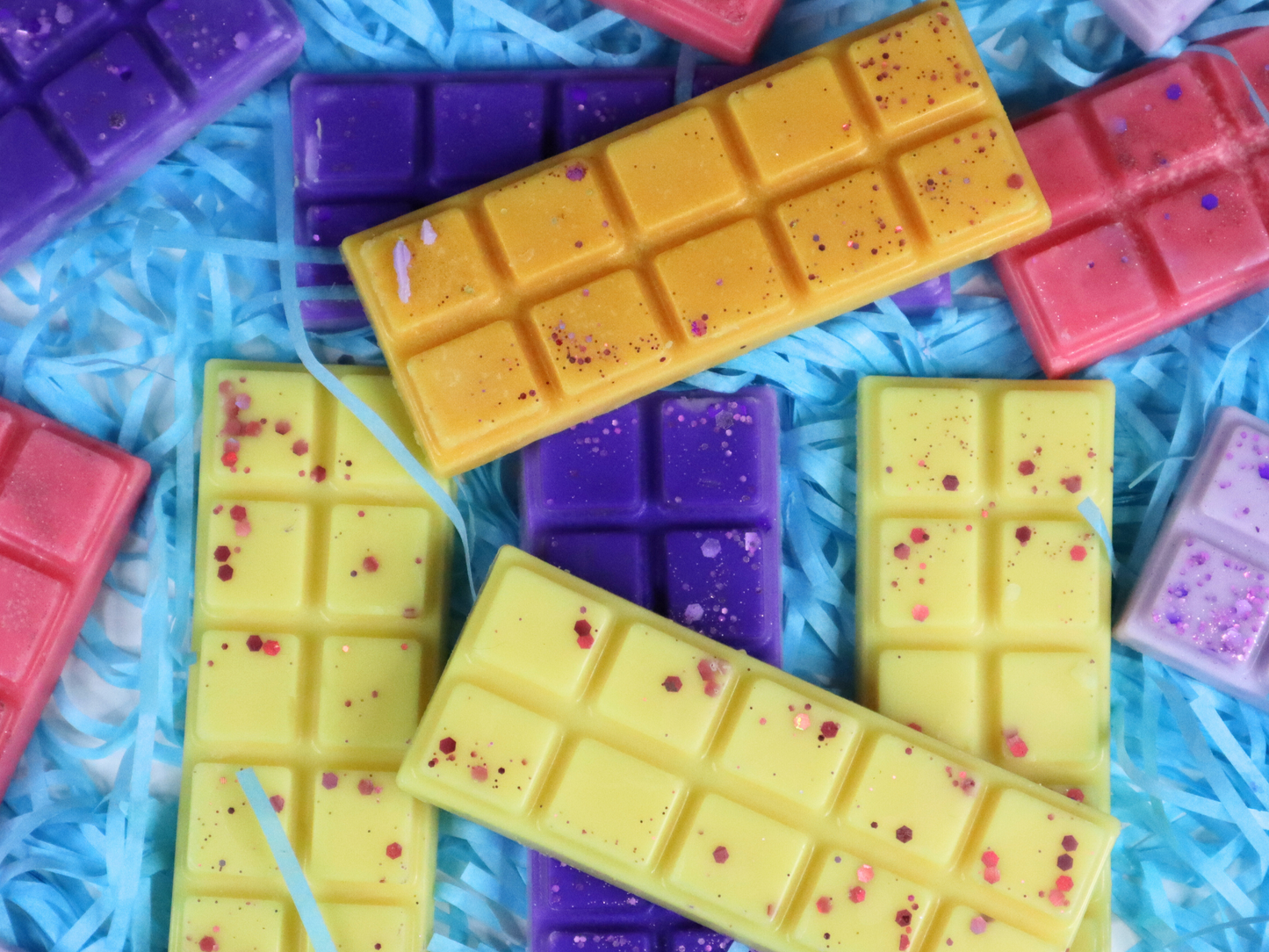 Wax melt snap bars 50g. Natural soy wax melts.Highly fragranced Designer brands inspired , Handmade ,Vegan & Pet Friendly